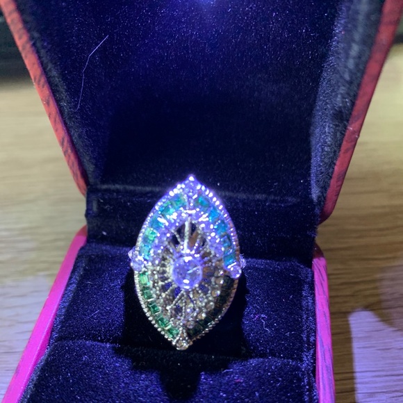 STERLING EMERALD DIAMOND RING - Picture 6 of 9